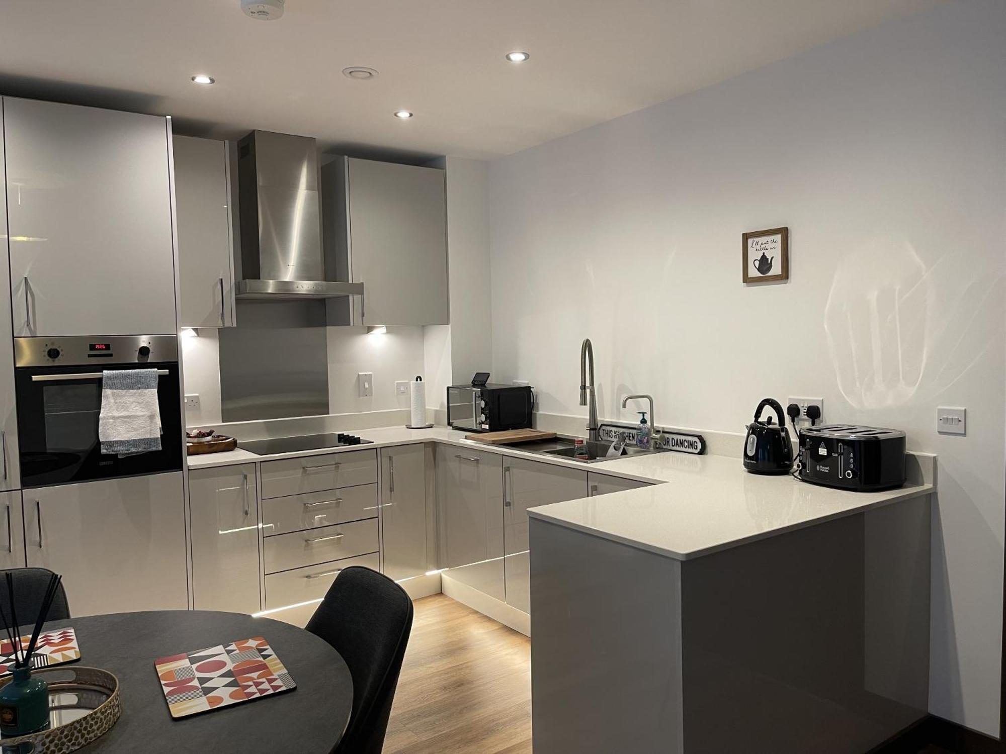 The Godfreys, Edinburgh Way, Harlow Exterior foto